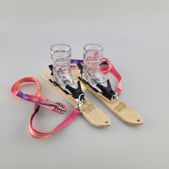 Schnapsglas Skischuh 4cl Stölzle Set mit Ski aus Holz, Bindung und Lanyard, ab 2 Sets 